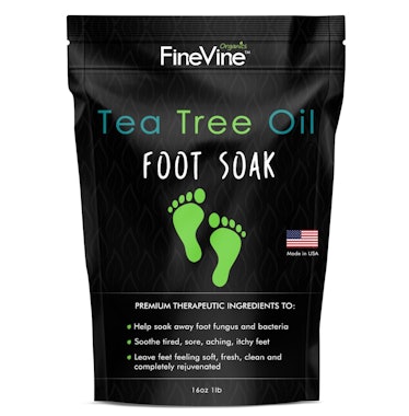 FineVine Tea Tree Oil Foot Soak (16 Ounces)
