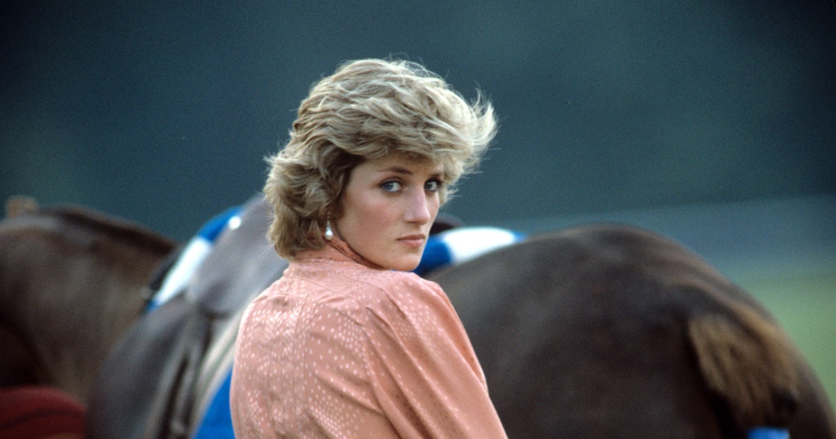 Bustle On Flipboard Who Is Emma Corrin The Actress Playing Princess Diana In The Crown May Be Familiar To Period Drama Fans