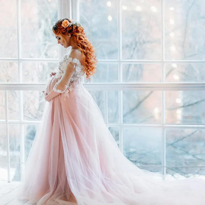 18 Maternity Wedding Dresses That Will Show Off Your Pregnancy Curves 18 Maternity Wedding Dresses That Will Show Off Your Pregnancy Curves