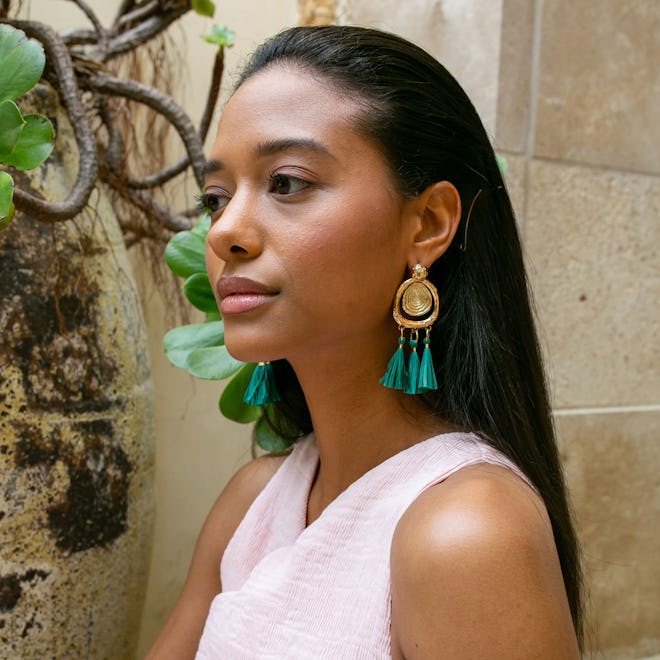 Brianna Raffia Tassel & Thumbprint Earring in Jade