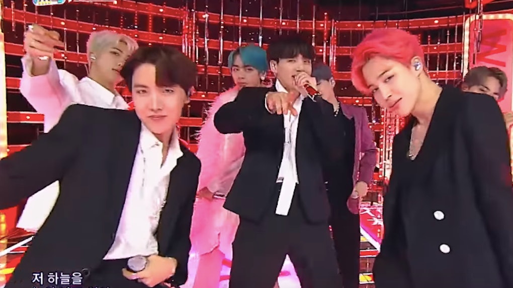 The Videos Of Bts Inkigayo Performances Of Boy With Luv
