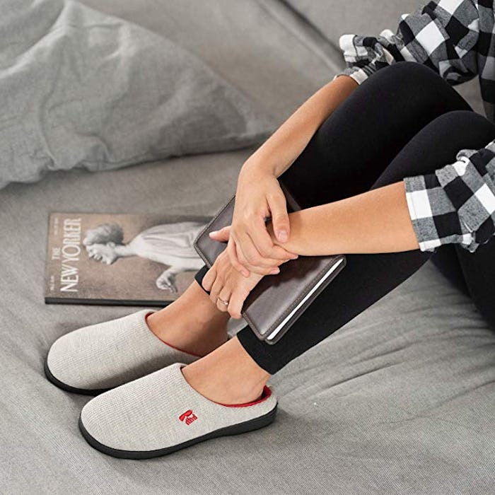 RockDove Memory Foam Slippers