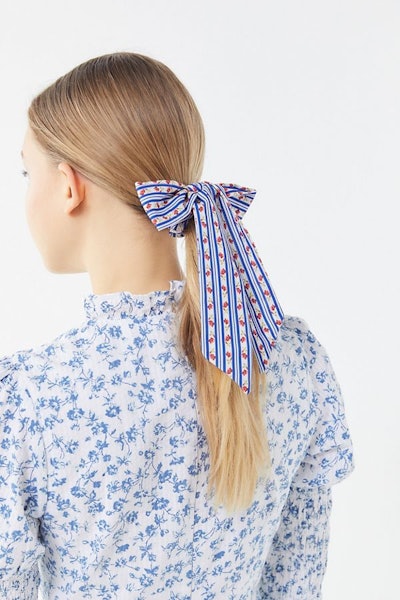 Laura Ashley UO Exclusive Bow Scrunchie
