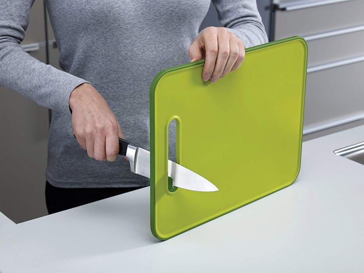 Joseph Joseph Slice & Sharpen Cutting Board