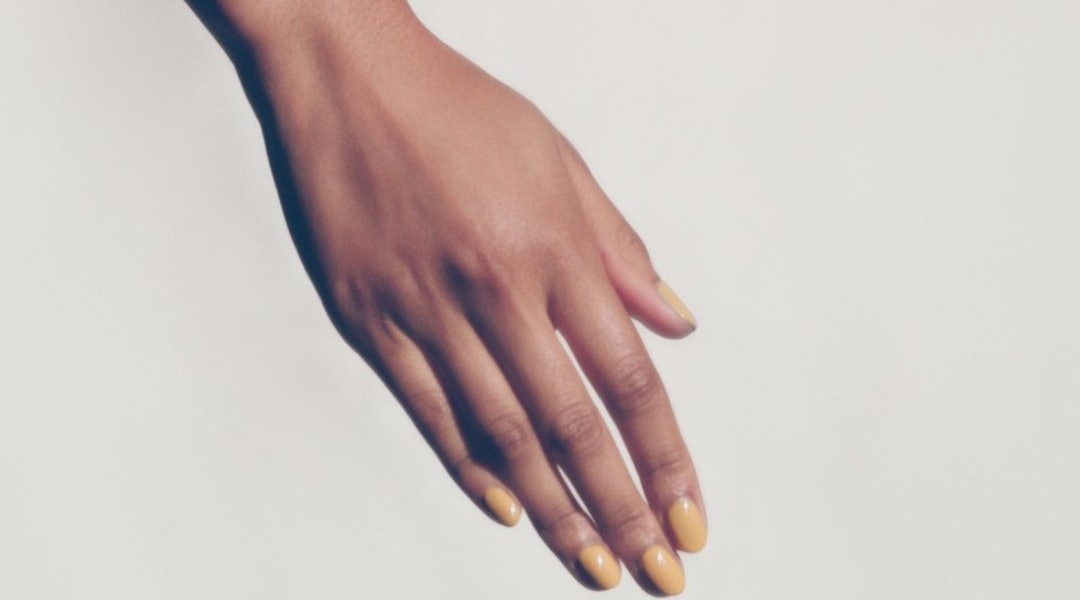 10 Spring 2019 Nail Polish Colors Tzr Editors Are Obsessing Over 10 Spring 2019 Nail Polish Colors Tzr Editors Are Obsessing Over