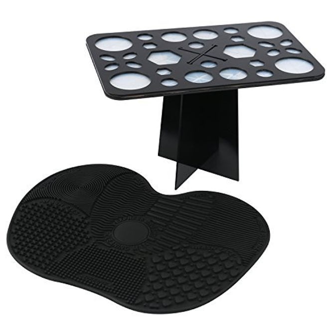 ESARORA Makeup Brush Cleaning Mat And Stand