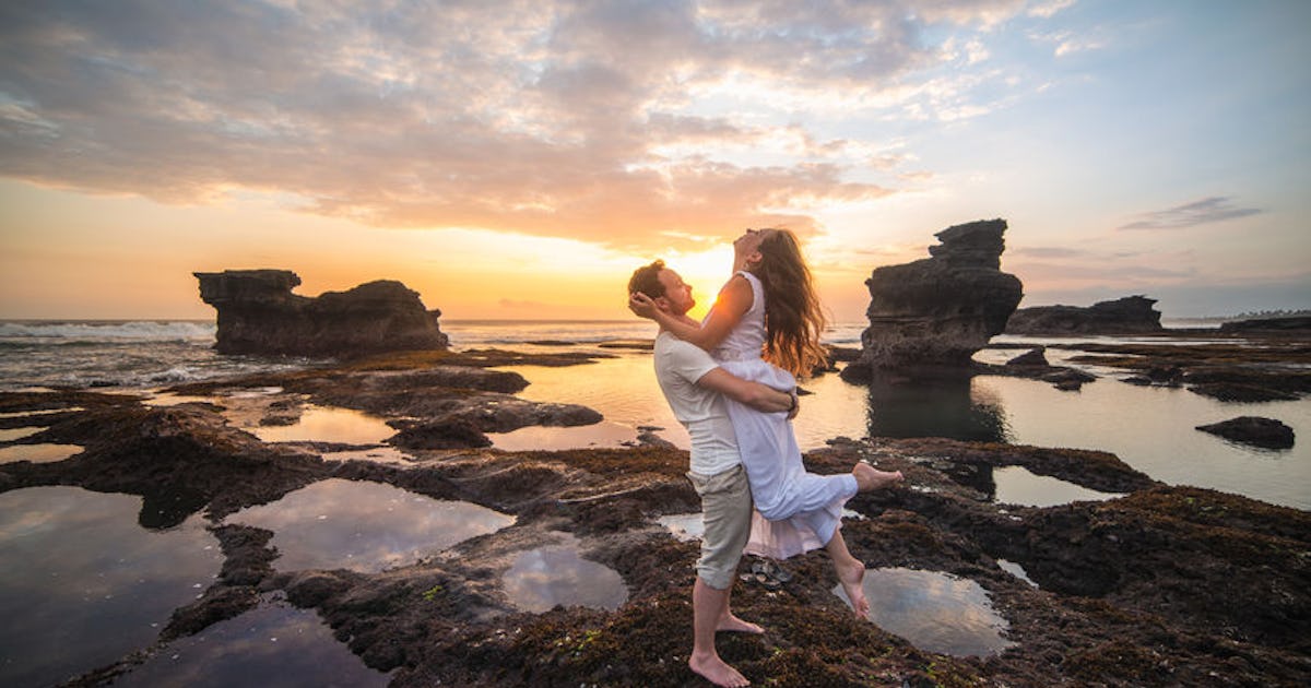 37 Cute Sunset Captions For Couples Because You Ll Always Be Chasing The Sun 37 Cute Sunset Captions For Couples Because You Ll Always Be Chasing The Sun