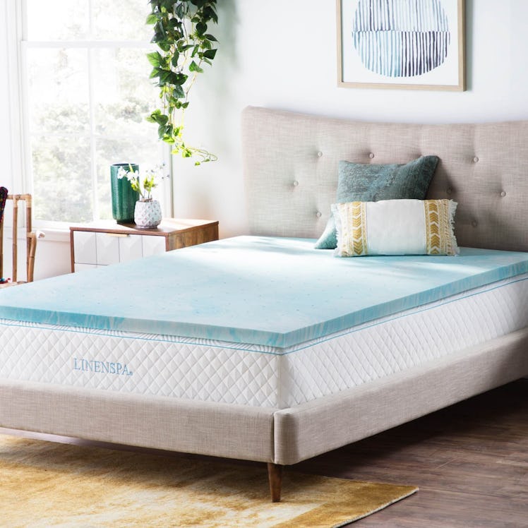 Linenspa Gel Memory Foam Mattress Topper