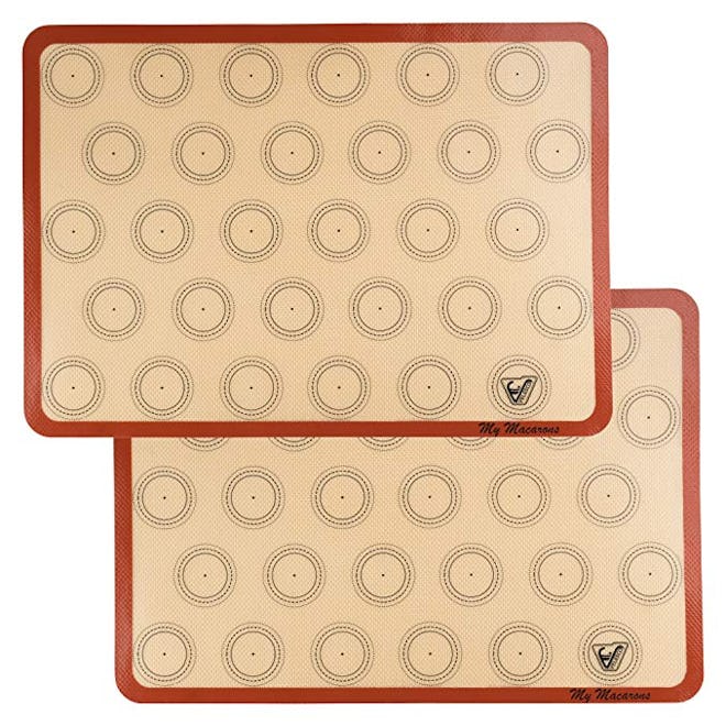 Velesco Silicone Macaron Baking Mat (2 Pack)