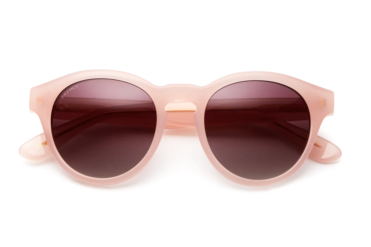 New Eyewear Label Feroce Offers Chic Luxury Sunglasses — At  display picture 3