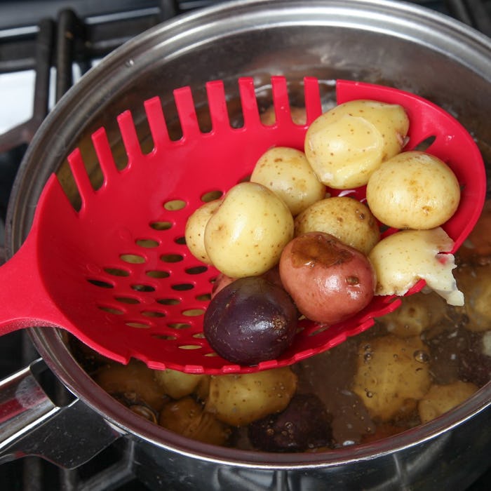 Home-X Pasta Spoon Strainer
