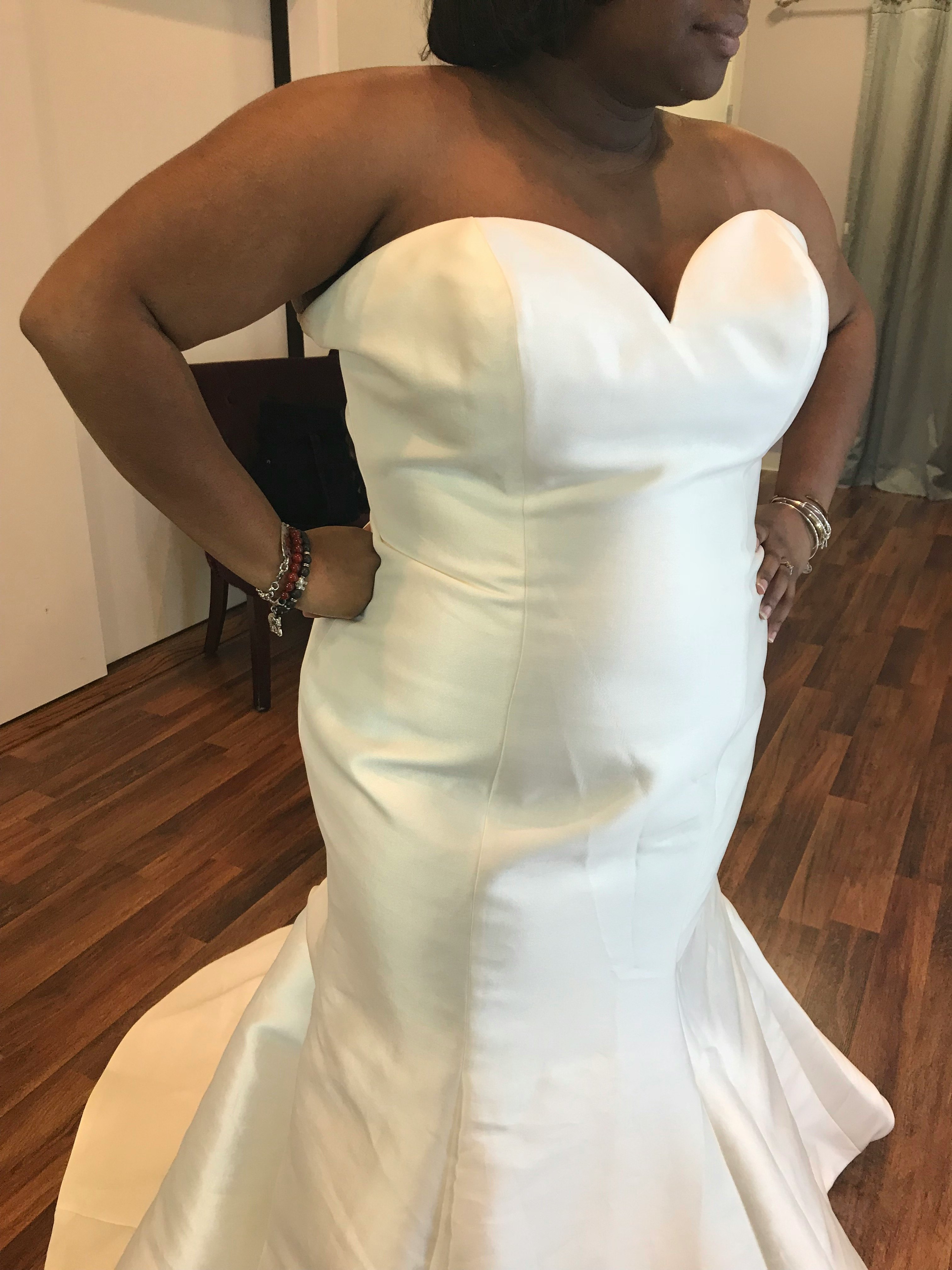 used wedding dresses size 18