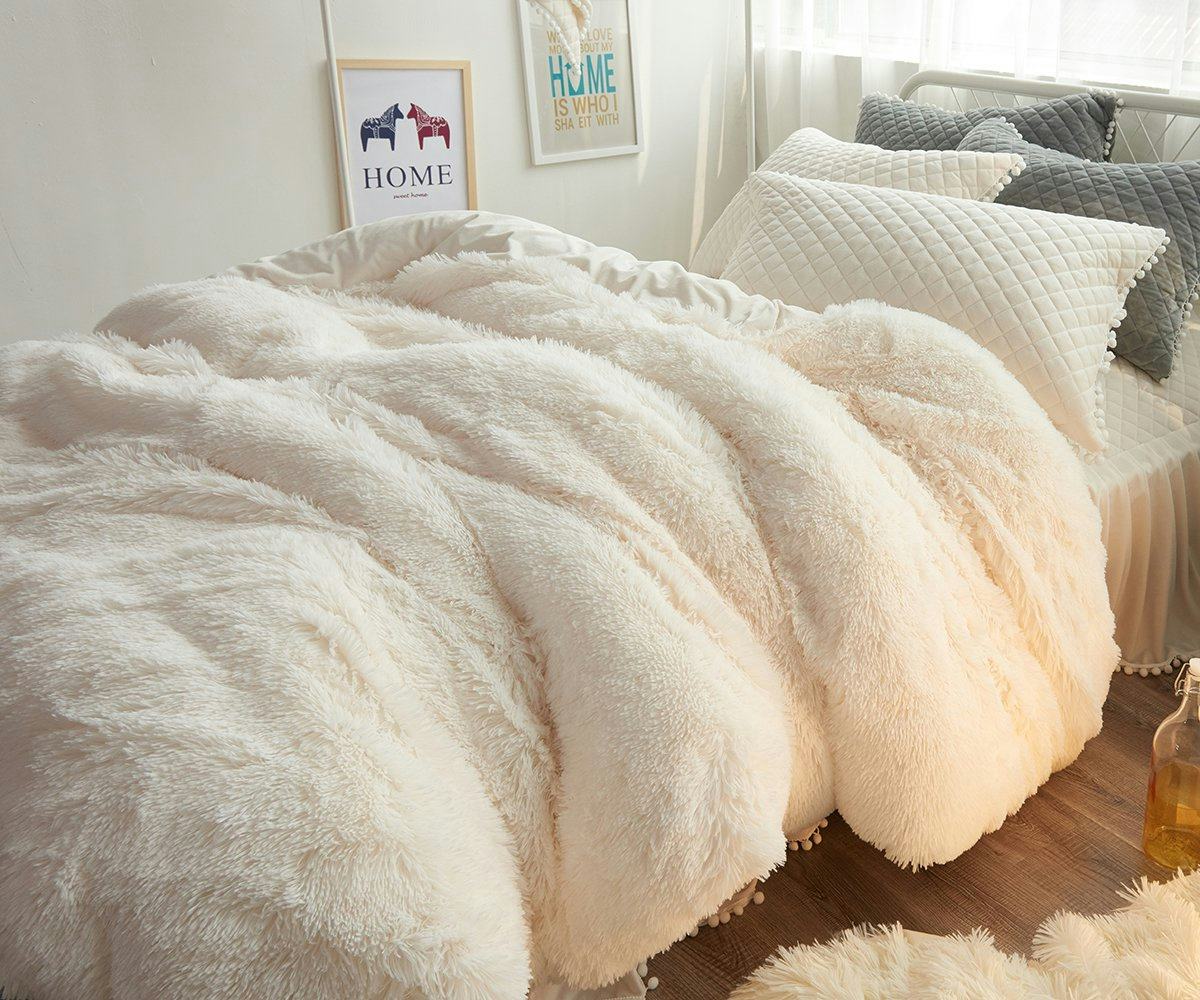 The 4 Best Sherpa Comforters