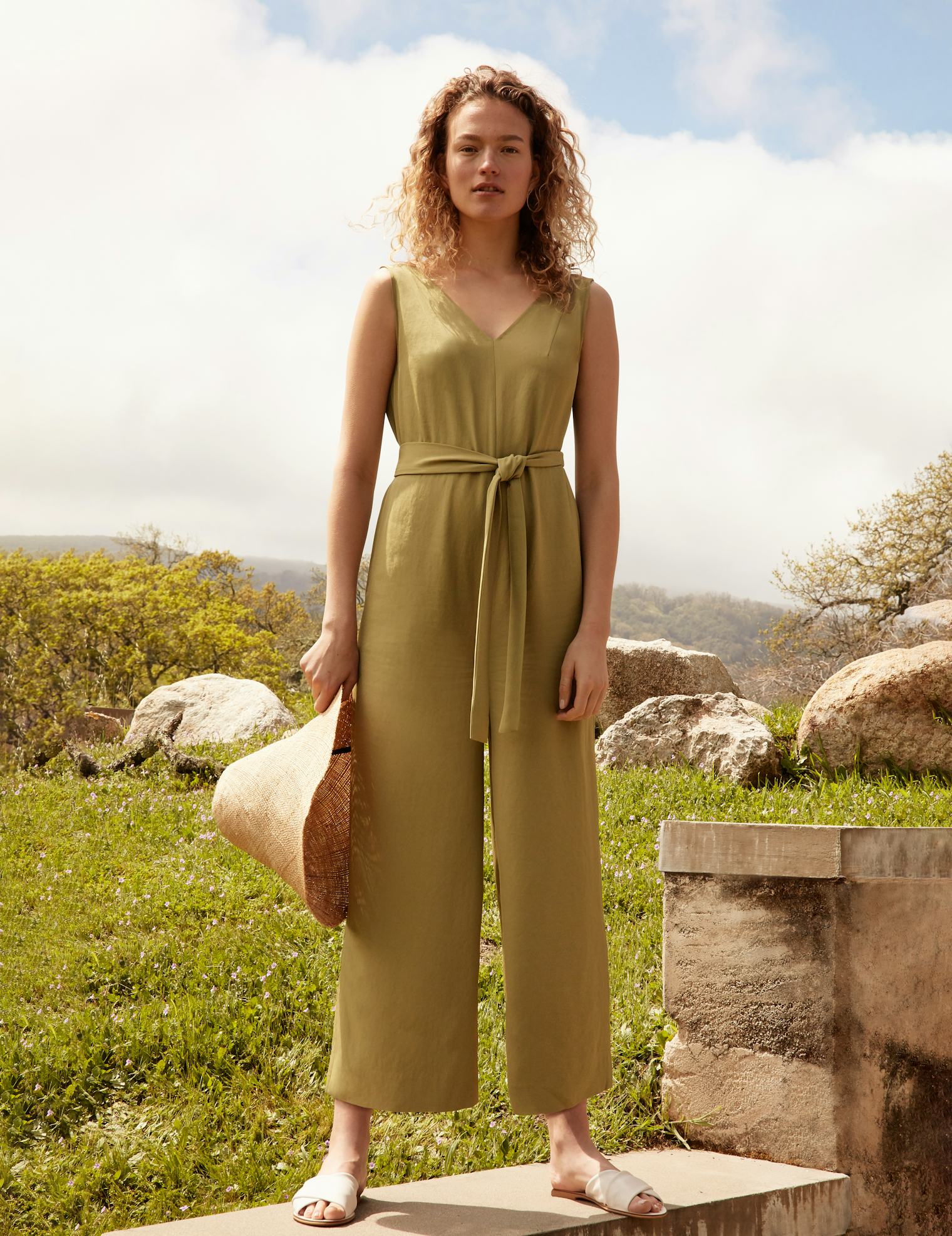 Everlane's New Jumpsuits Are A Summer Trend You'll Want To Wear Every Day