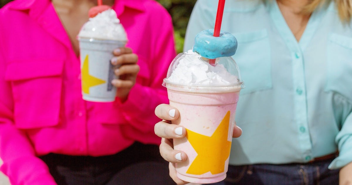 This Hardee S Froot Loops Mini Donut Milkshake Test Item Is The Ultimate Dessert This Hardee S Froot Loops Mini Donut Milkshake Test Item Is The Ultimate Dessert