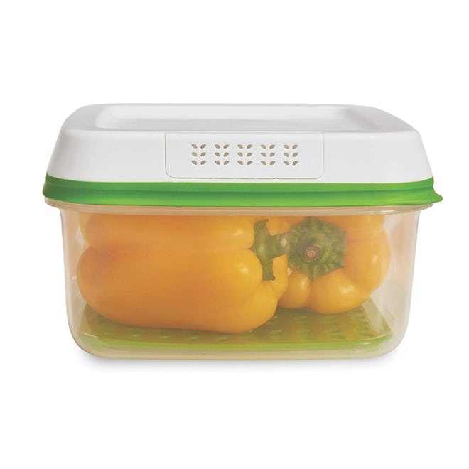 Rubbermaid FreshWorks Food Storage Container