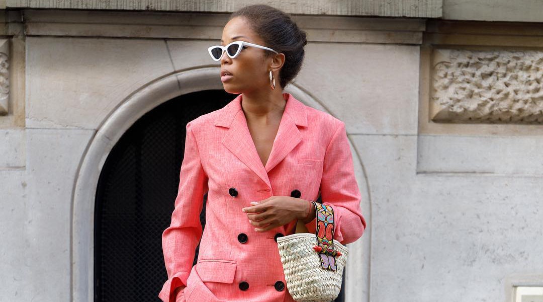 18 Summer Work Outfits You Can Wear To The Office Without Dying Of