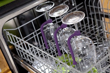 Quirky Stemware Saver Silicone Dishwasher Attachment (4-Pack)