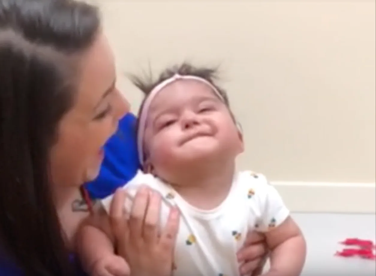 This Video Of A Baby Hearing Her Mom's Voice For The First Time Will ...