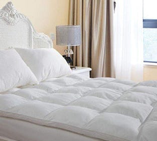 The 3 Best DownAlternative Mattress Toppers