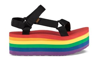 Flatform Universal Pride Sandals