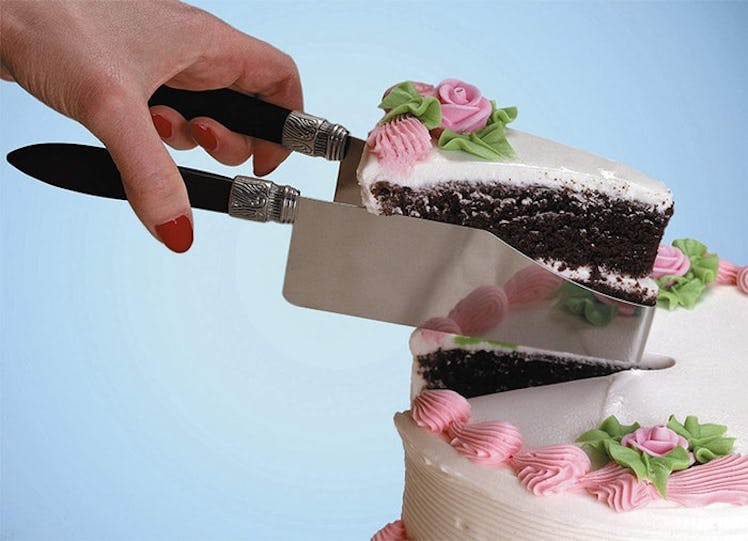 Debbie Meyers 'CakeCutters' Cake Server