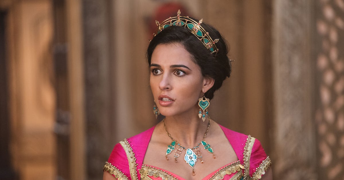 Aladdin Cuts This Sexualized Moment From The Original It S A Huge Relief Aladdin Cuts This Sexualized Moment From The Original It S A Huge Relief