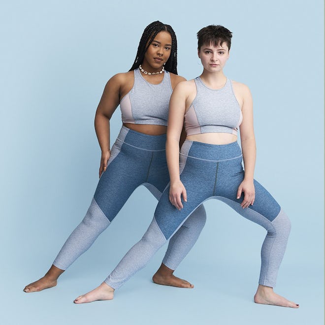 The Wing x Outdoor Voices 3/4 Two-Tone Leggings