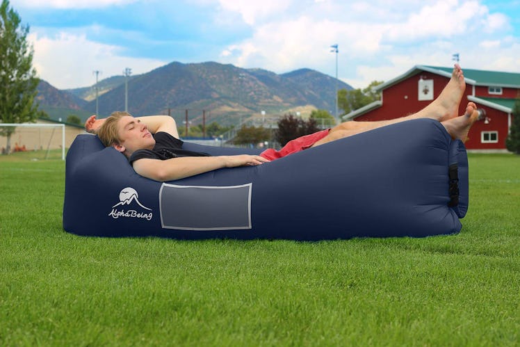 AlphaBeing Inflatable Lounger