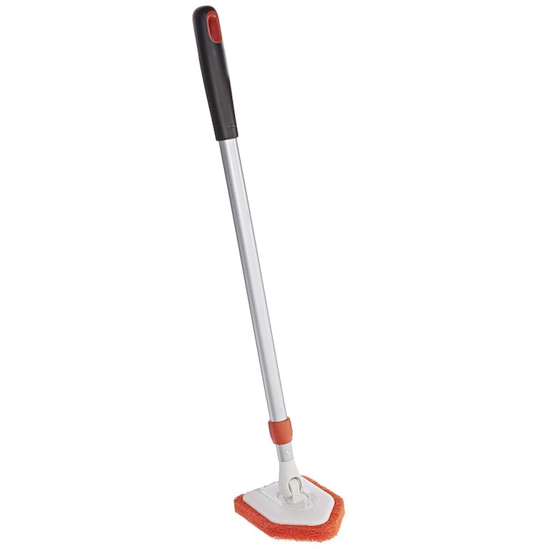 OXO Good Grips Extendable Tub and Tile Scrubber 