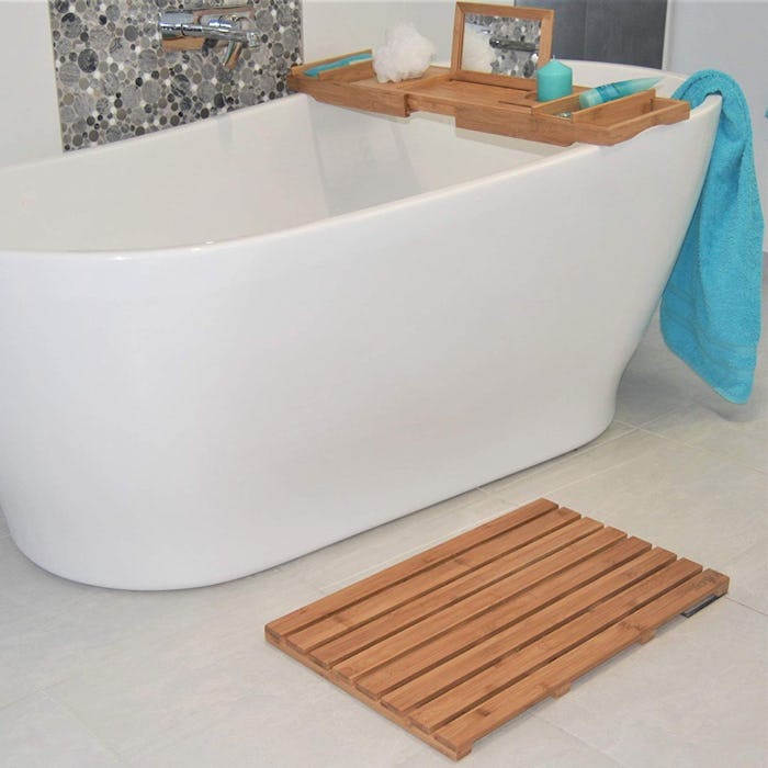 Xenjoi Natural Bamboo Bath Mat