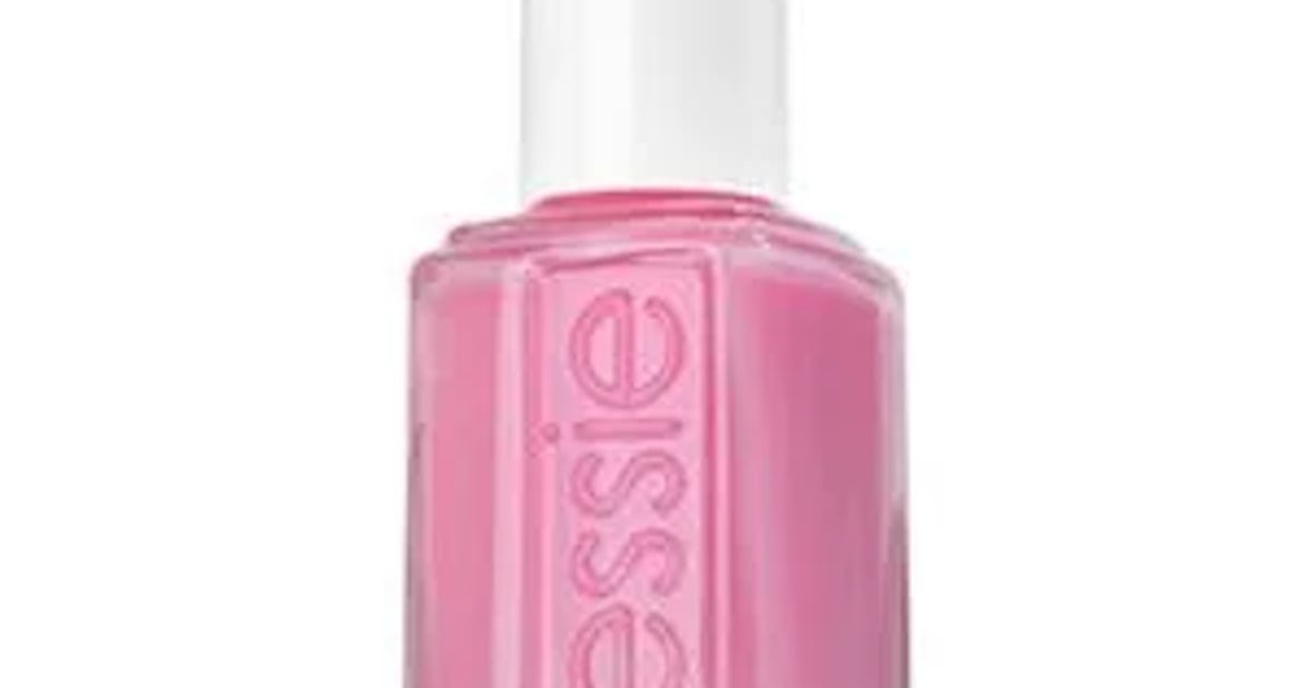 Harry Styles Pastel Manicure Should Be Emulated All Summer Long Harry Styles Pastel Manicure Should Be Emulated All Summer Long