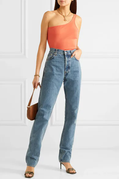 Chrissy Teigen's Orange Dress Proves That The Color Is The ...