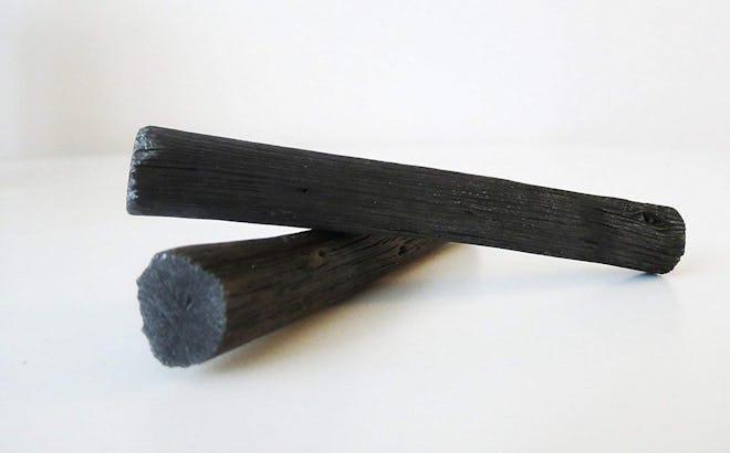 IPPINKA Kishu Binchotan Charcoal Water Purifying Sticks (2 Sticks)