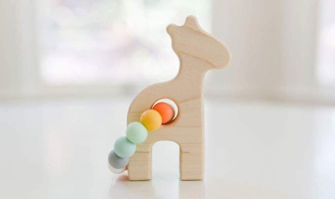 Giraffe Wooden Teether w/Bannor Beads