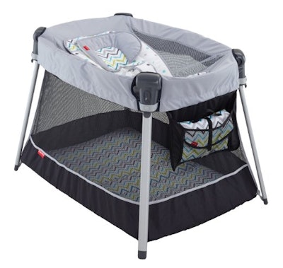 Fisher-Price Ultra-Lite Day and Night Play Yard