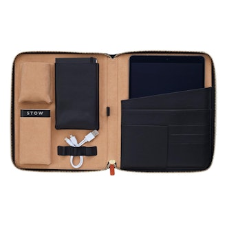 The World Class Tech Case – Jet & Soft Sand