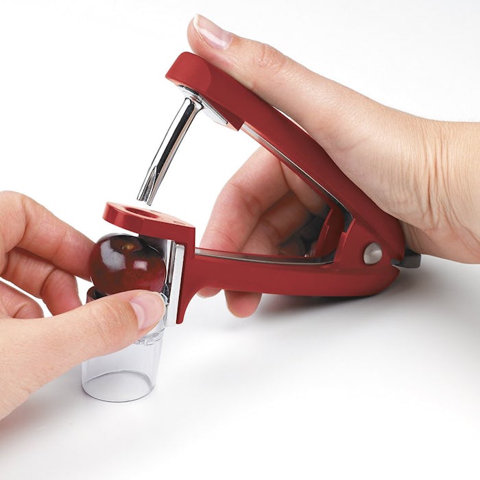 OXO Cherry And Olive Pitter