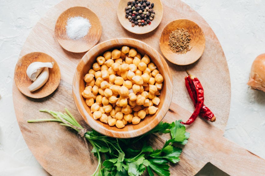 5 Vegan Meals For Weekly Lunch Prep That'll Get You Through From Monday