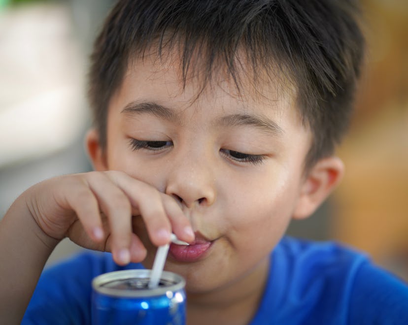 is sparkling water OK for toddlers? what parents should know