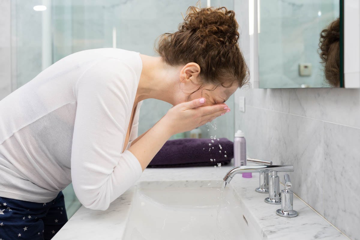 7 Symptoms Of Switching Birth Control Methods To Watch Out For