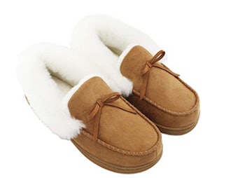 HomeIdeas Faux Fur Lined Suede House Slippers 