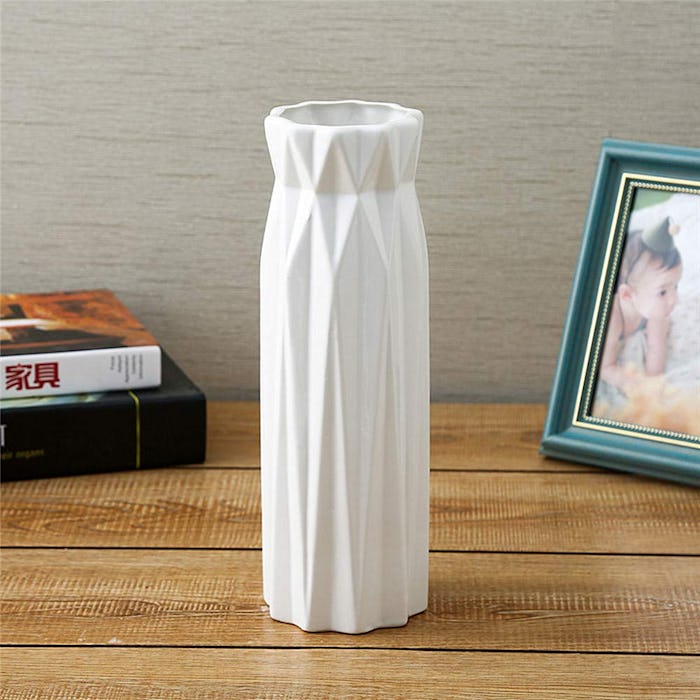 Anding Ceramic Vase