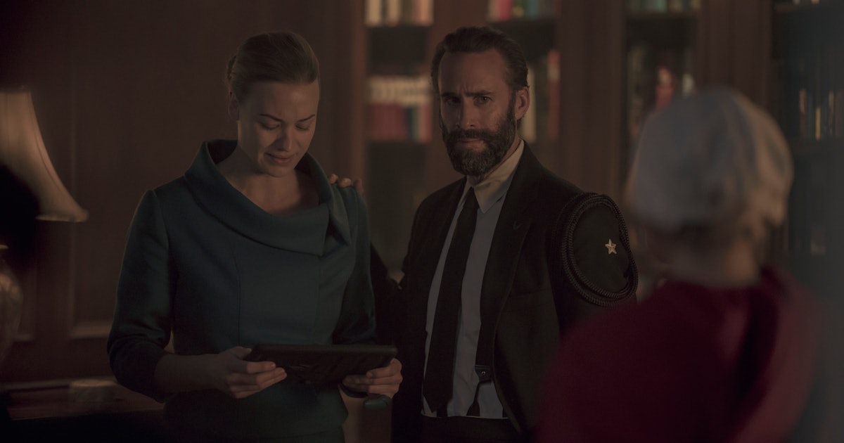 Handmaid's Tale Season 5 Hulu 'The Handmaid's Tale' Season 5 Episode 5 Promo Suggests Nichole Might