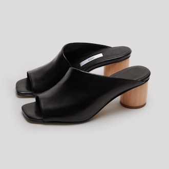 Albarca Black Leather Sandals