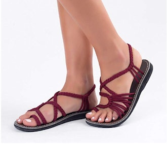 Plaka Flat Sandals