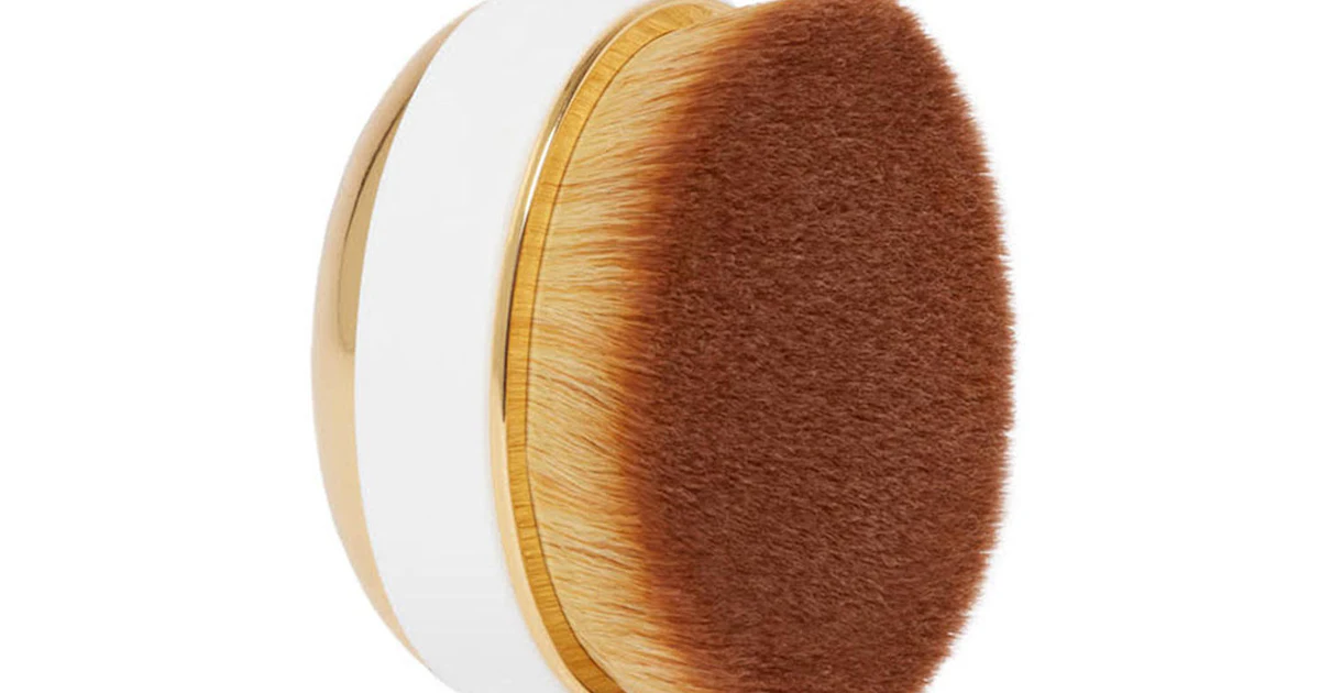 Artis Palm Brush Mini Is Getting A Very Luxe Update Fans Are Going To Be So Happy
