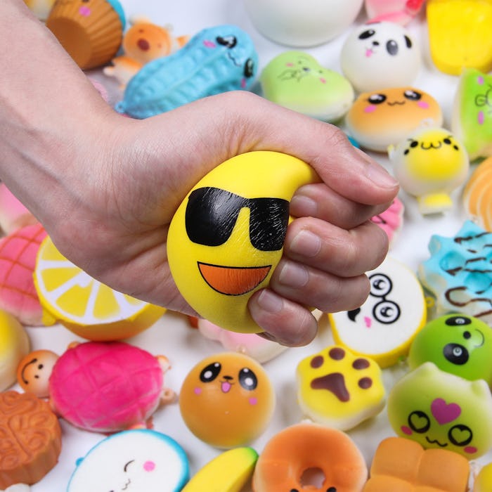WATINC Squishies (30 Pieces)