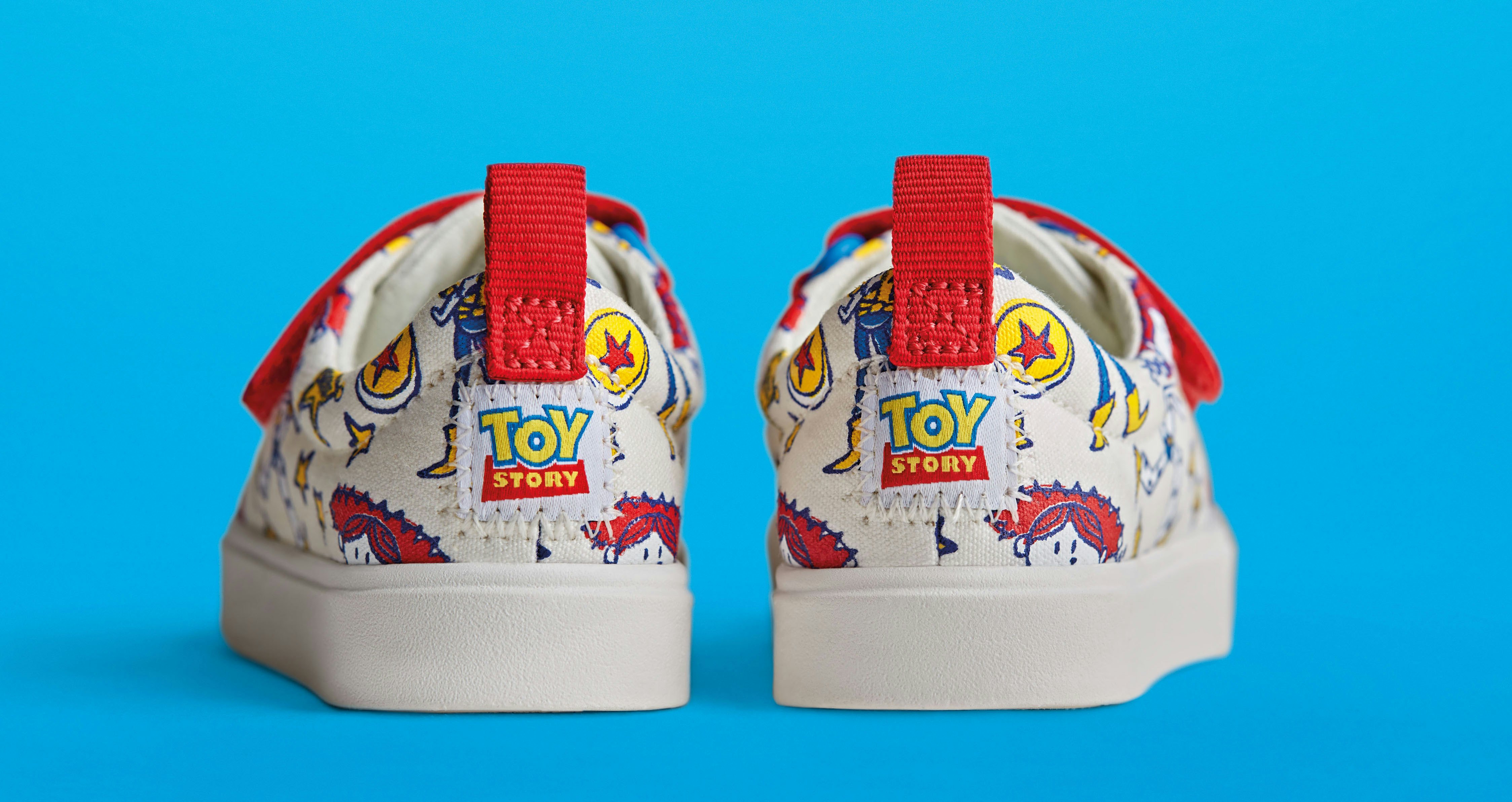 clarks toy story shoes