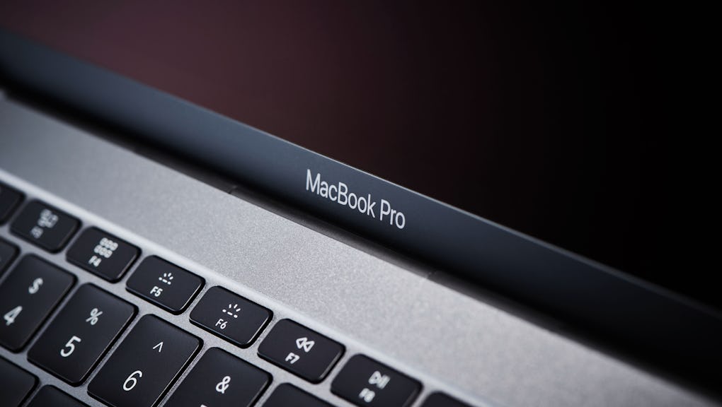 Apple Issues 15 Macbook Pro Recall Warning Some Models Batteries Are A Safety Risk Apple Issues 15 Macbook Pro Recall Warning Some Models Batteries Are A Safety Risk